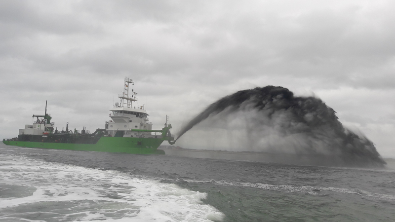 Τροφή στην ακτή στο Nieuwpoort