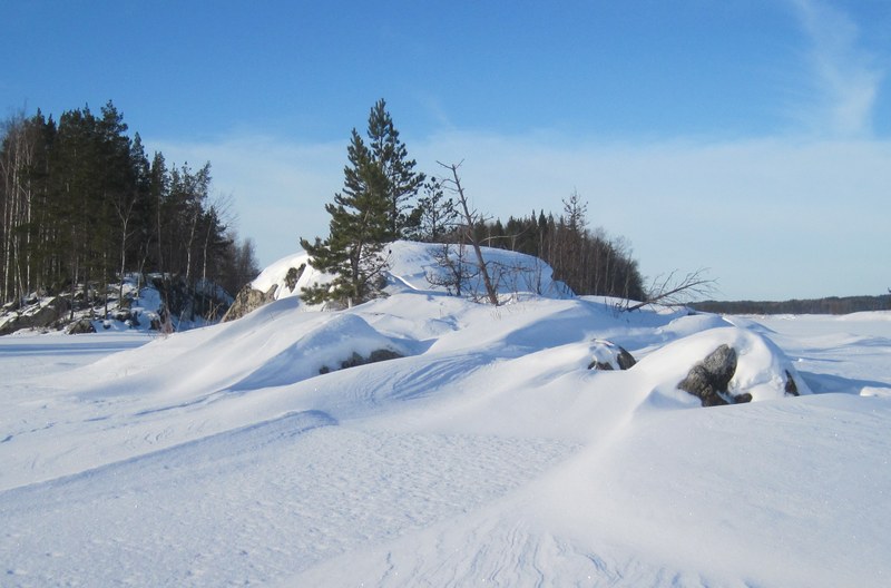 Natural snowdrift