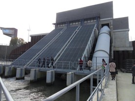 Overview of the total installation at Ham lock
