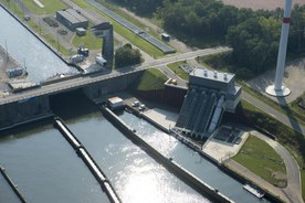 General view of the Hasselt lock of the Albert canal