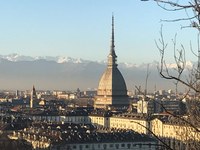Compañía de seguros que apoya las medidas de adaptación en las pequeñas y medianas empresas de Turín (Italia)